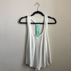 Onzie Open Back Yoga Tank 🧘🏼‍♀️